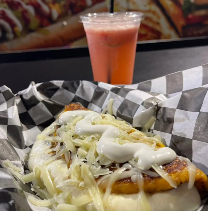 Fast food restaurant in Miami, FL serving street food and popular menu items